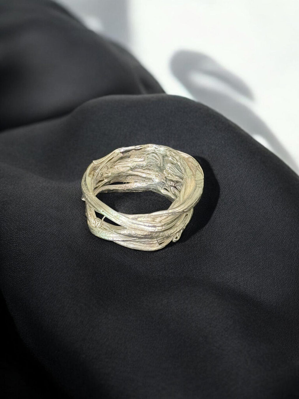 Anillo Amami