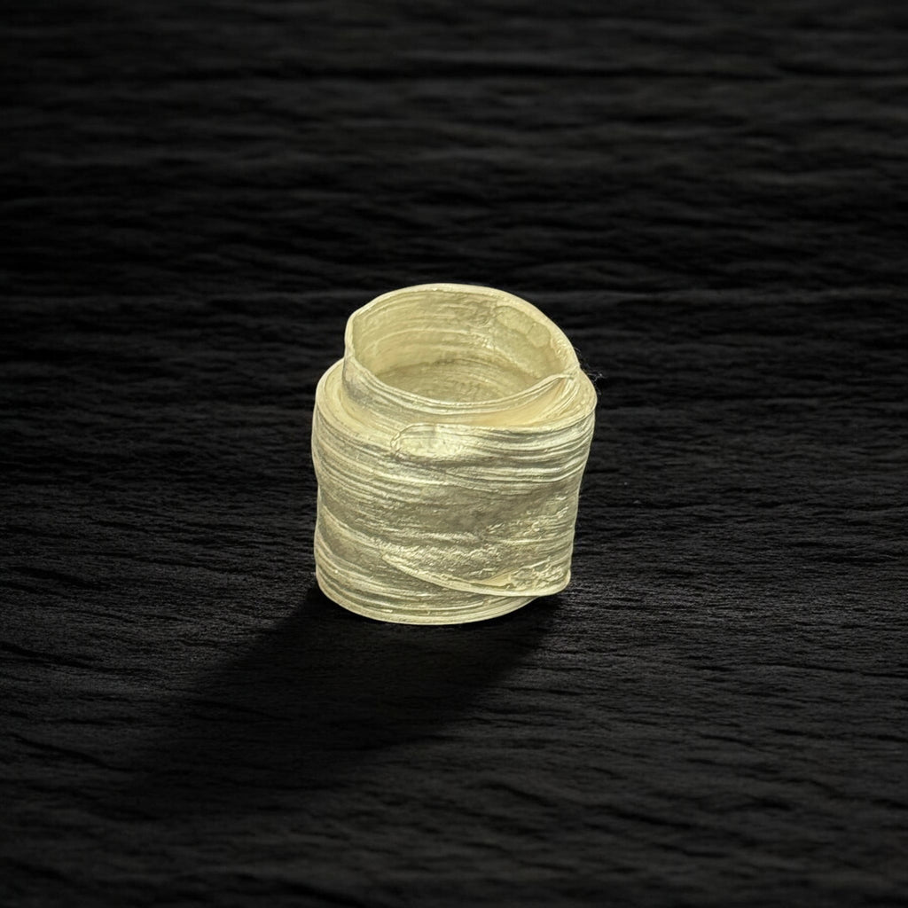 Anillo Aka