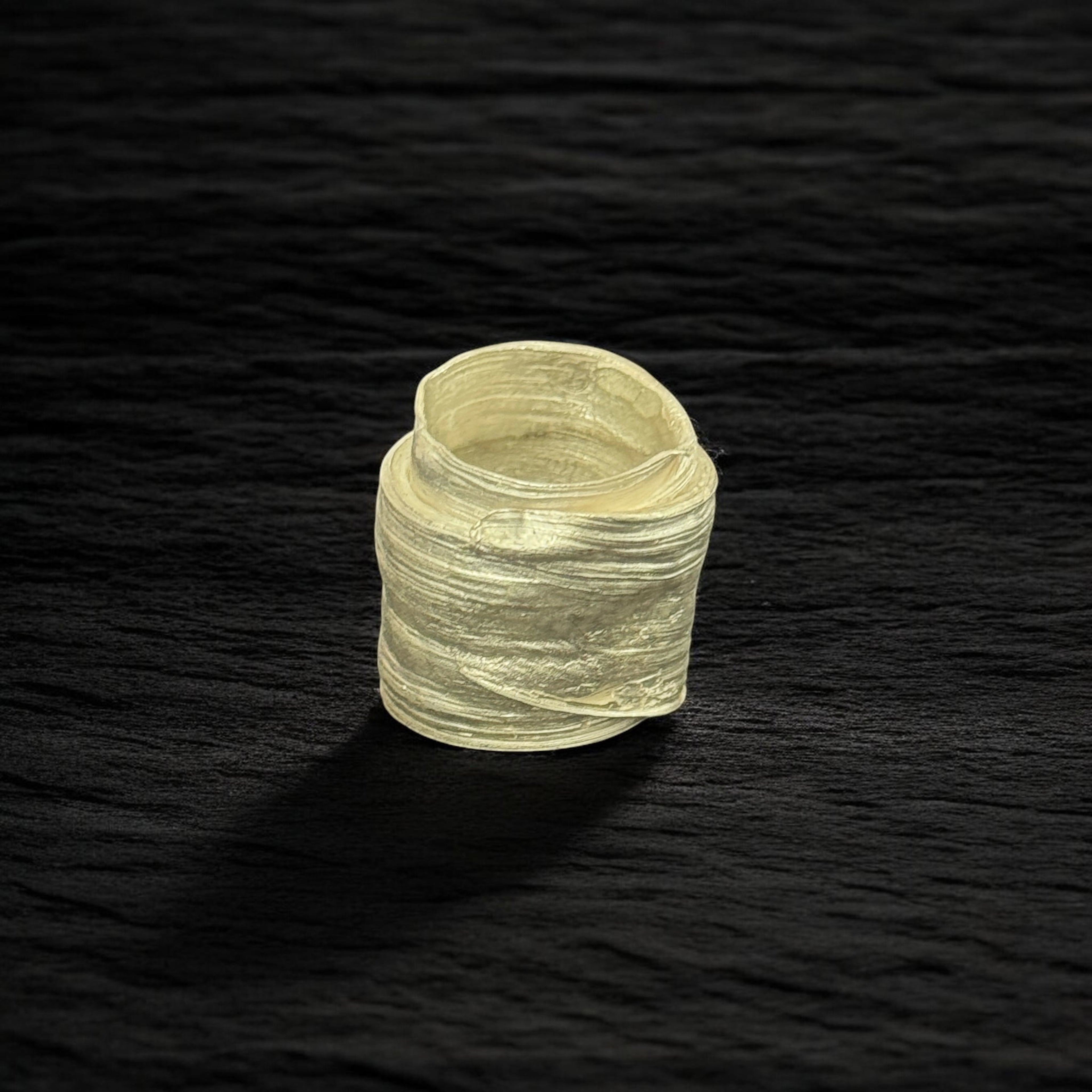 Anillo Aka