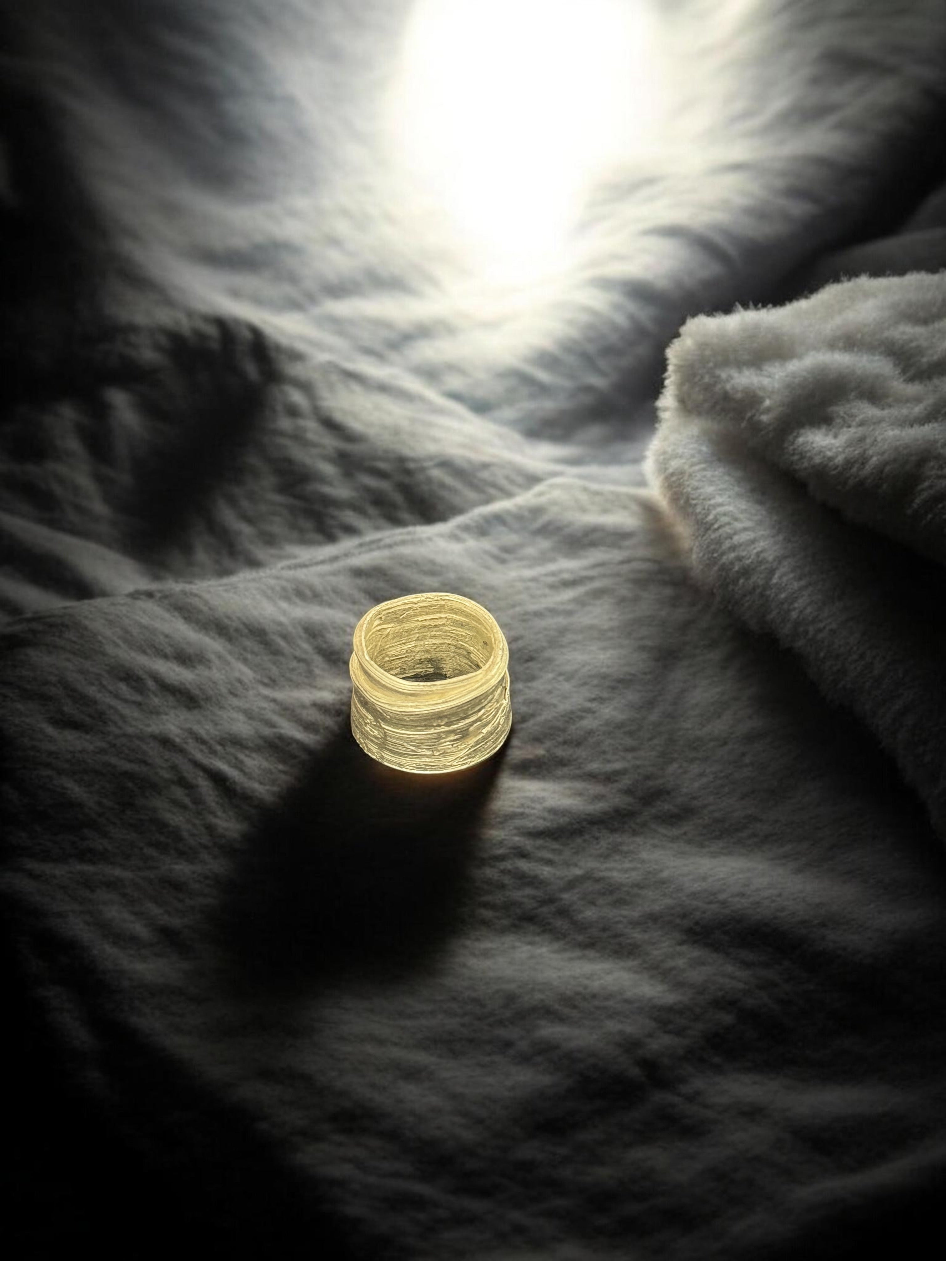 Anillo Irabu
