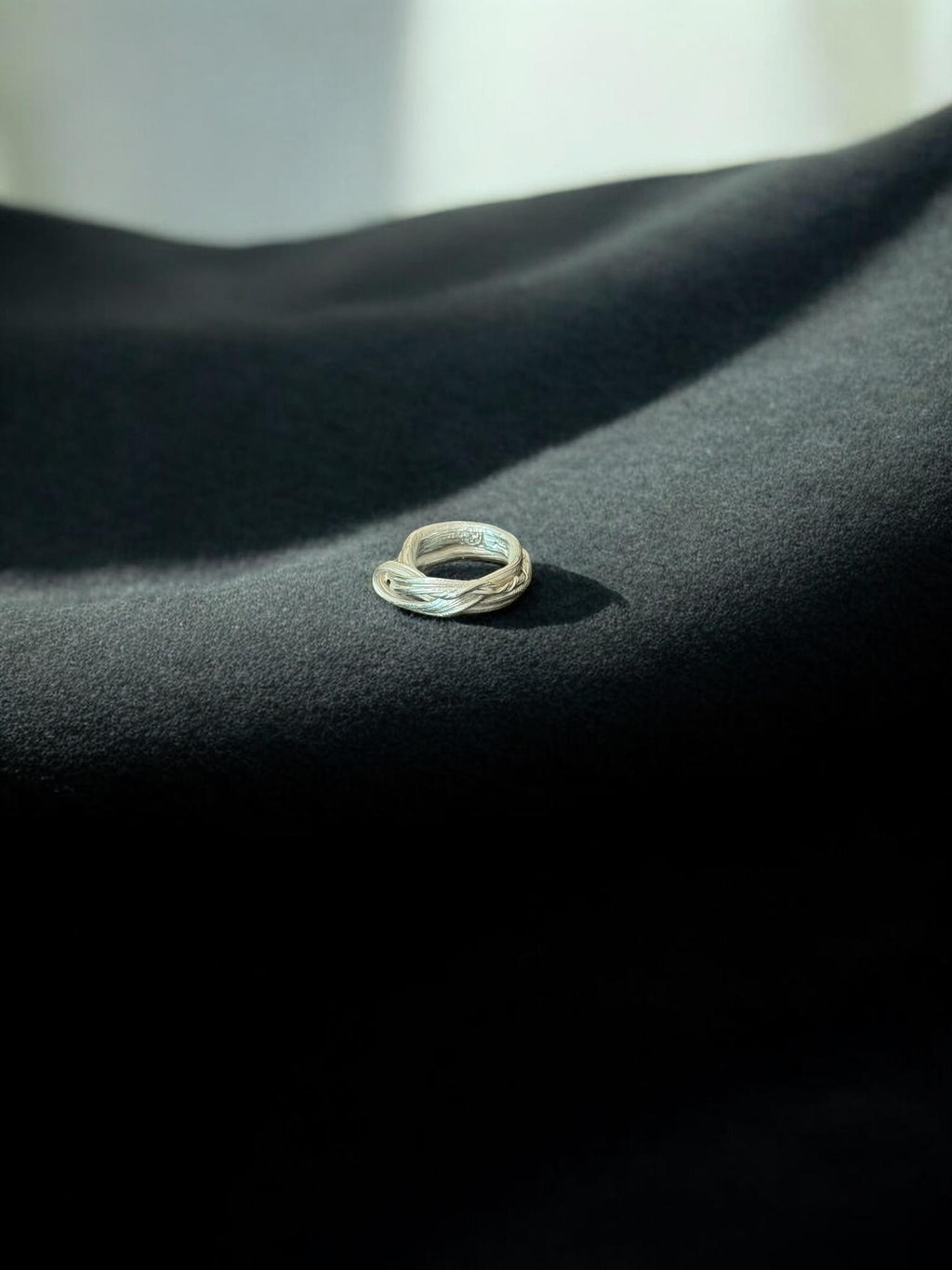 Anillo Yoron