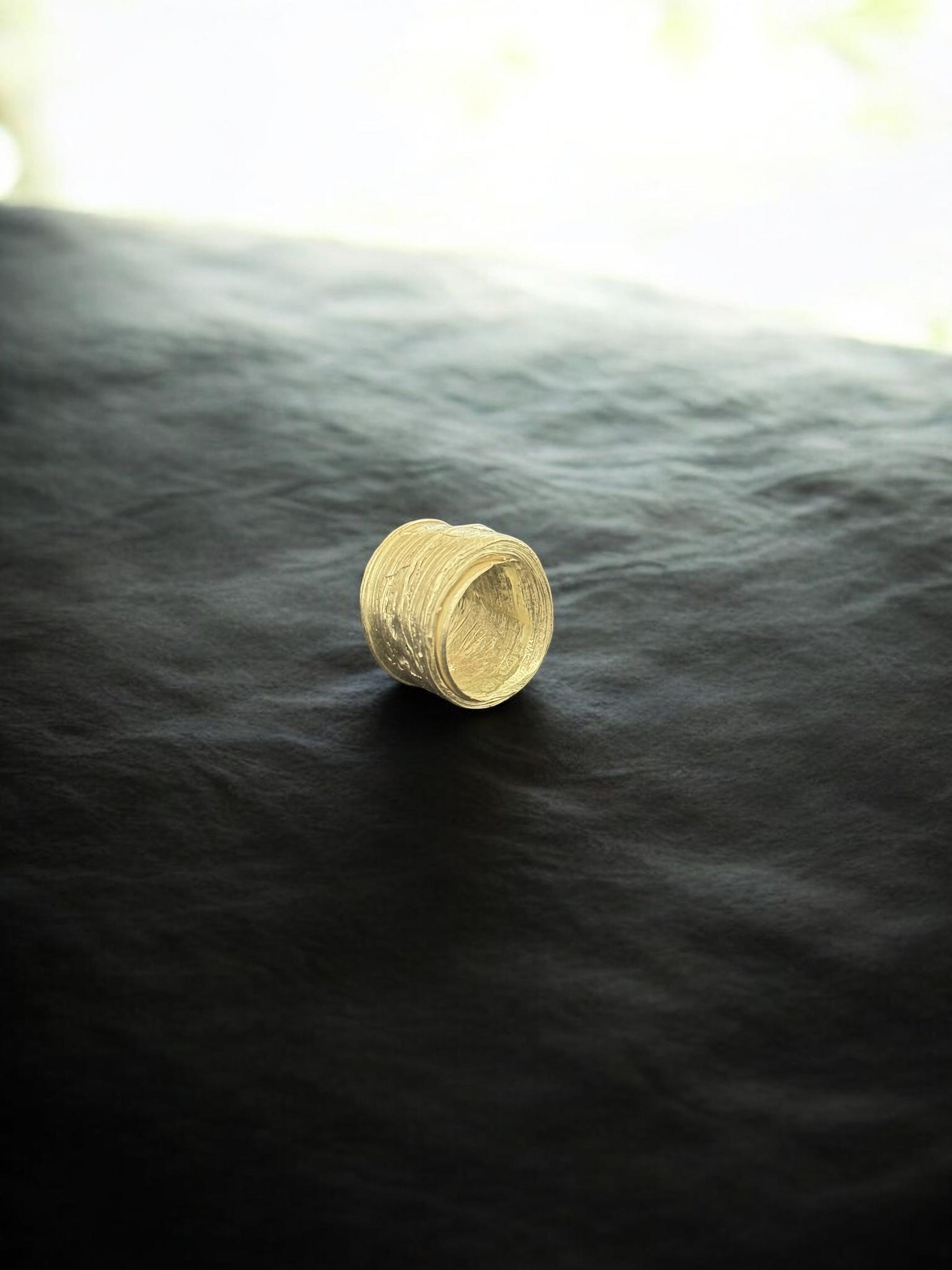 Anillo Irabu