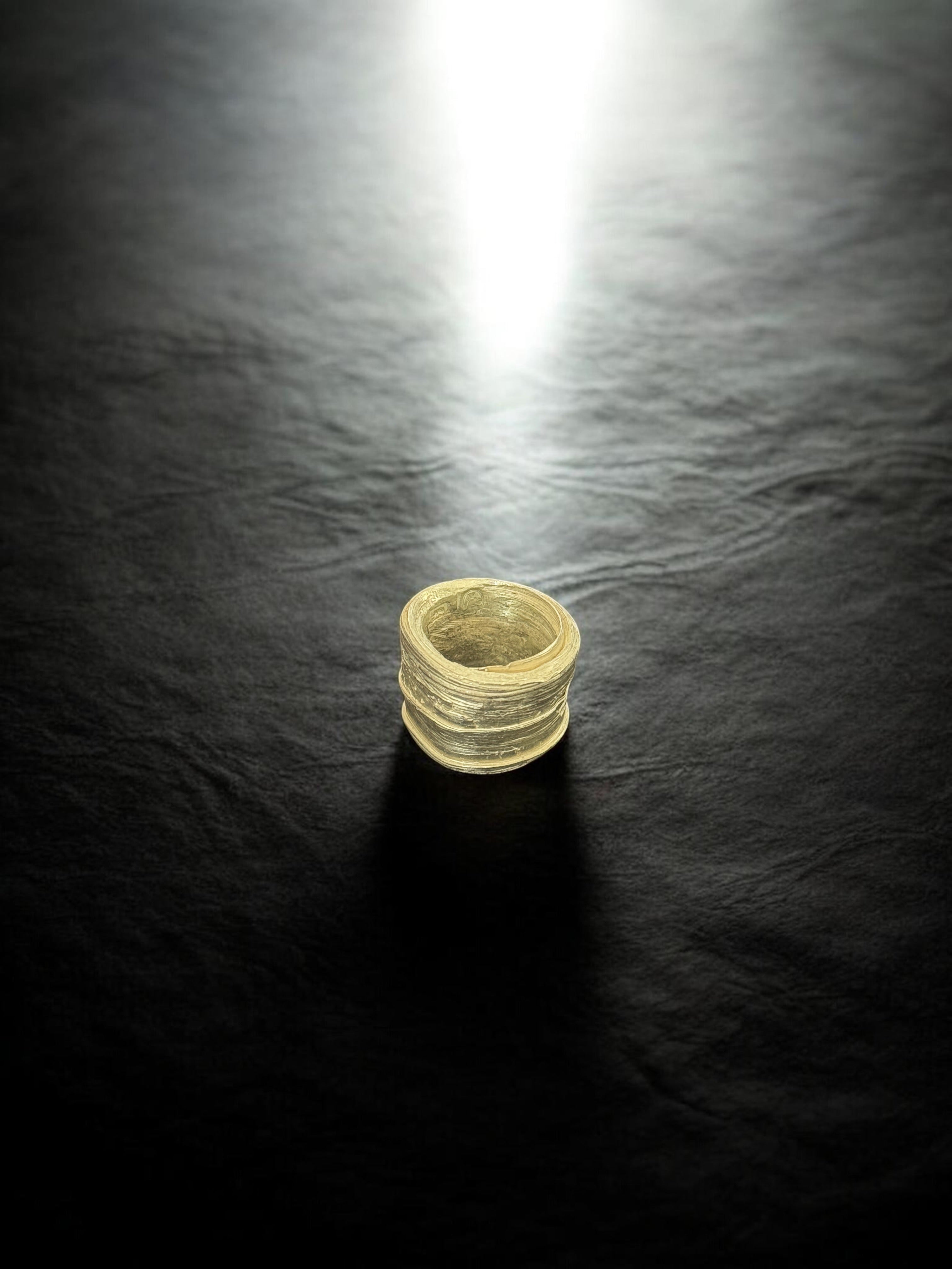 Anillo Irabu
