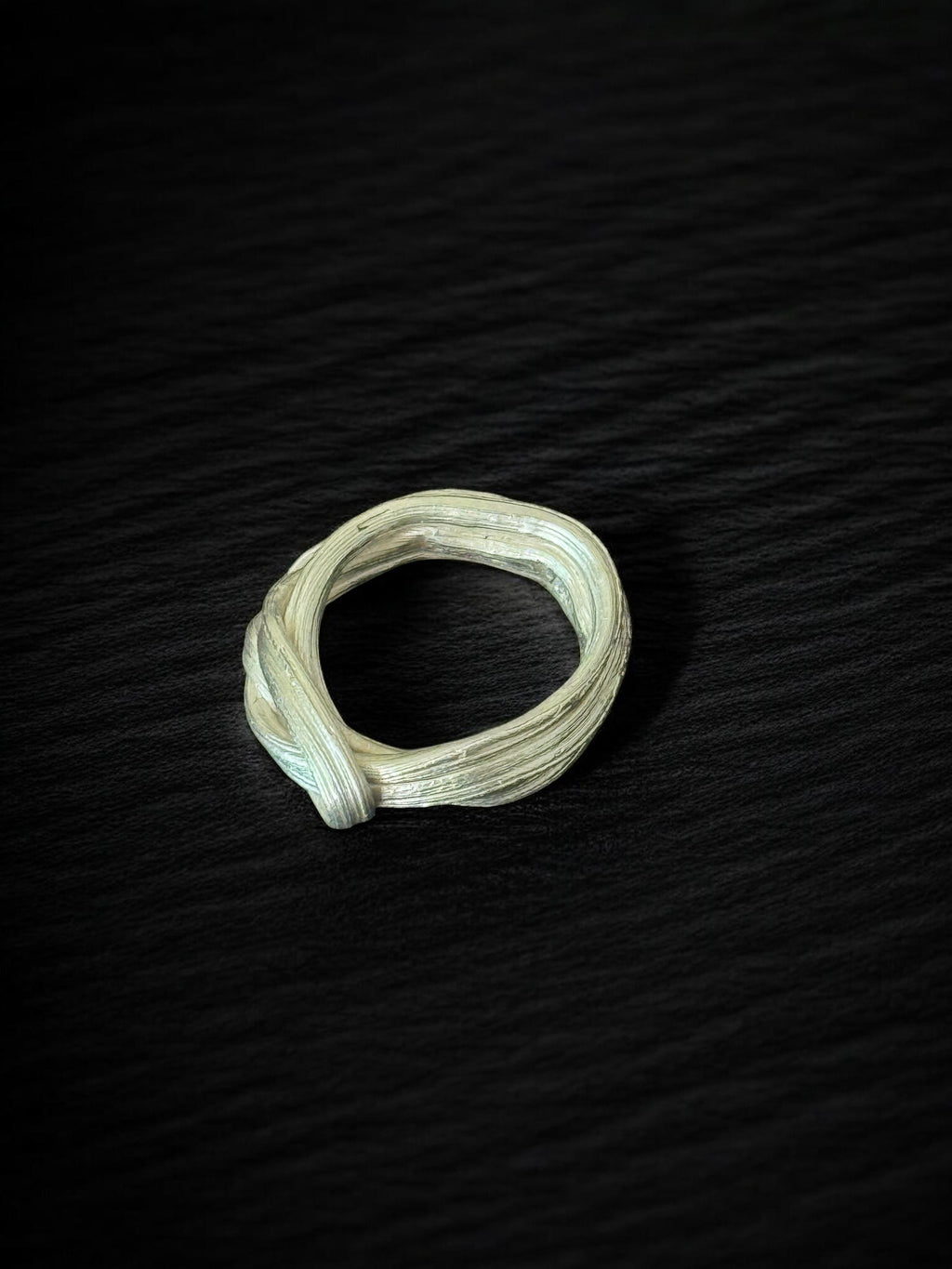 Anillo Yoron