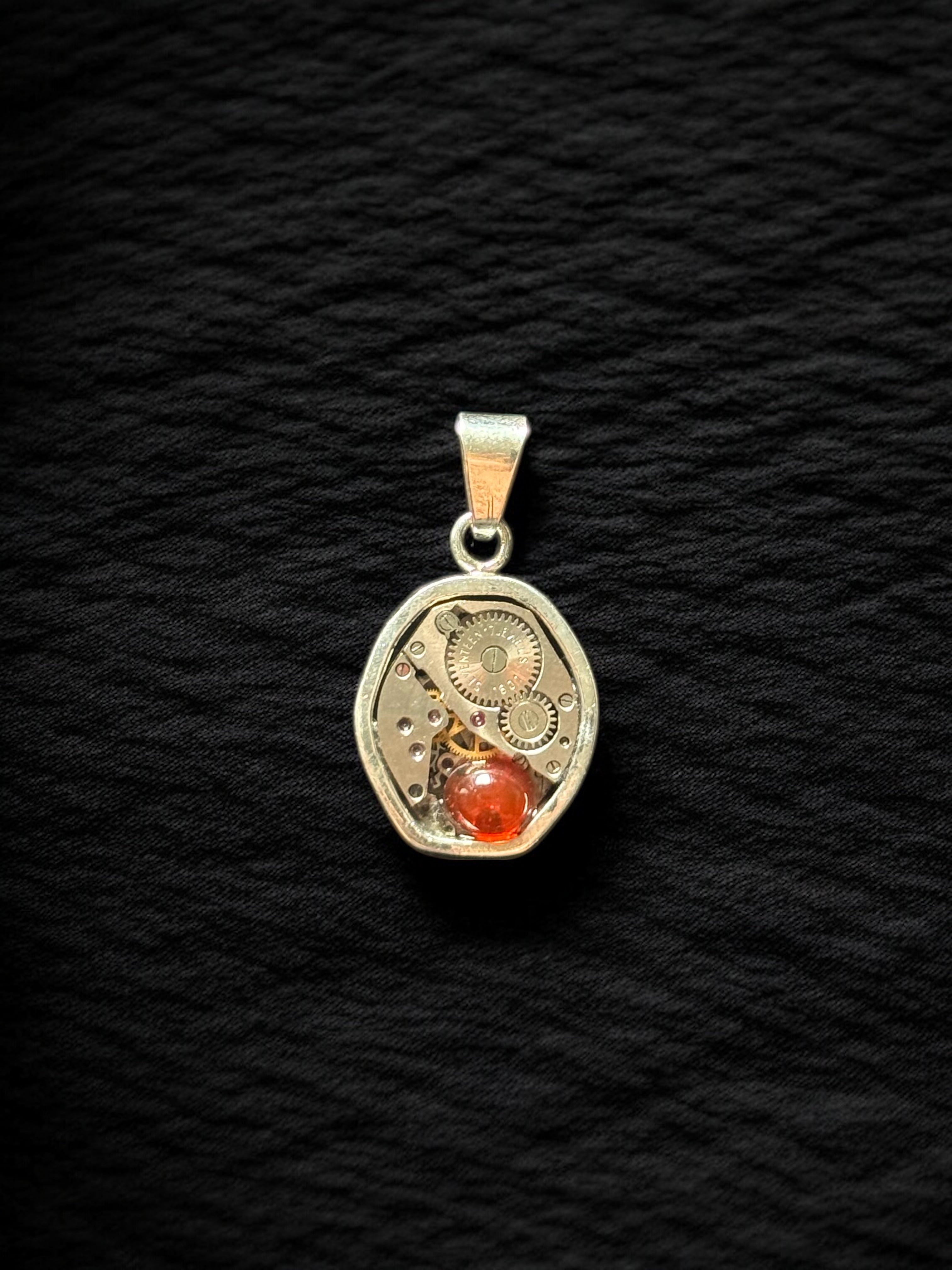 Dije reloj  Ópalo de magdalena .4