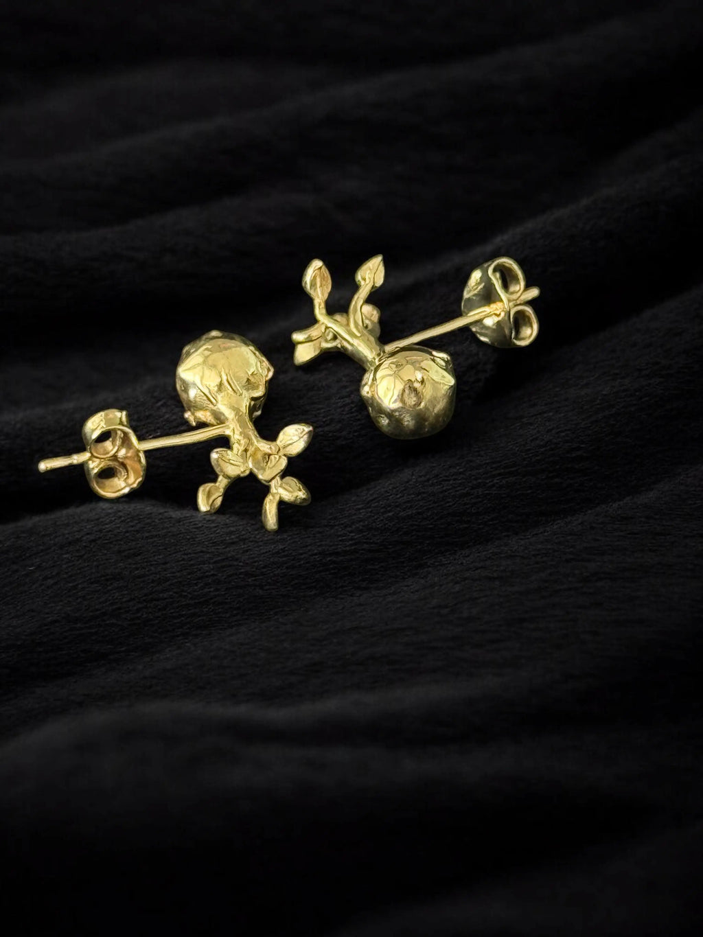 Artes Brotes de ceniza — Oro amarillo