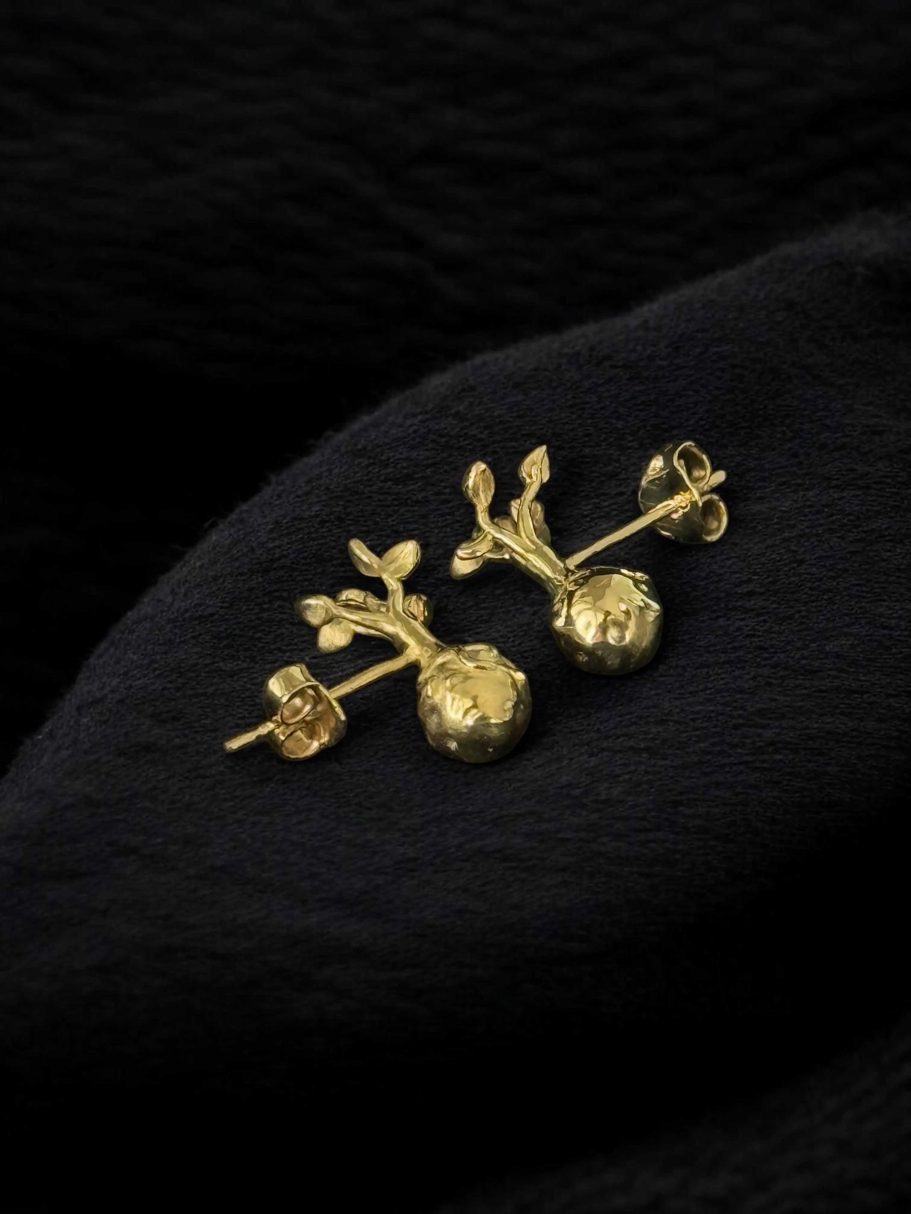 Artes Brotes de ceniza — Oro amarillo