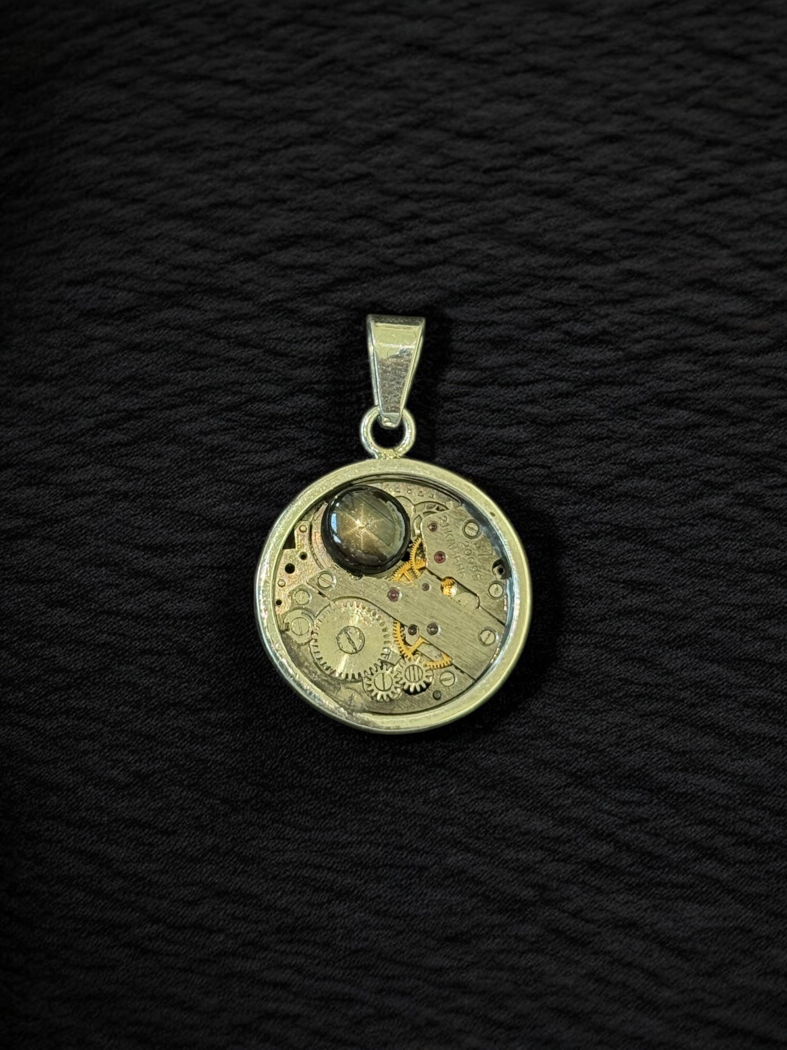 Dije reloj Zafiro Black Star 1