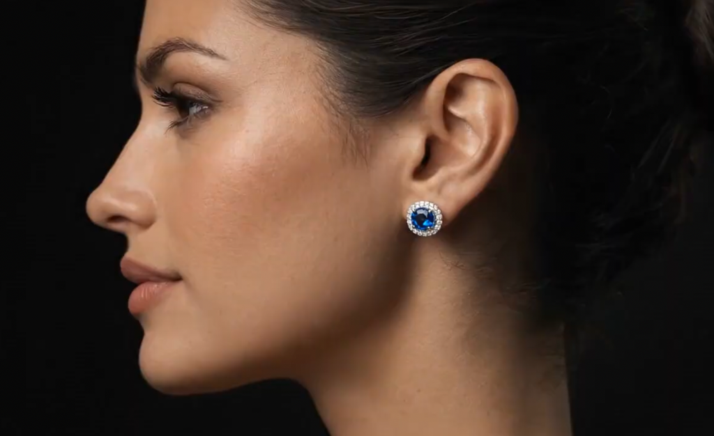 Aretes Broquel Diamantes con Zafiro
