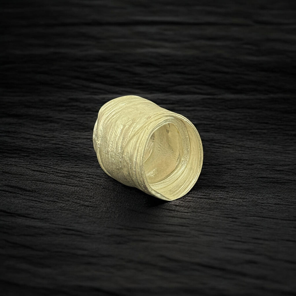 Anillo Aka