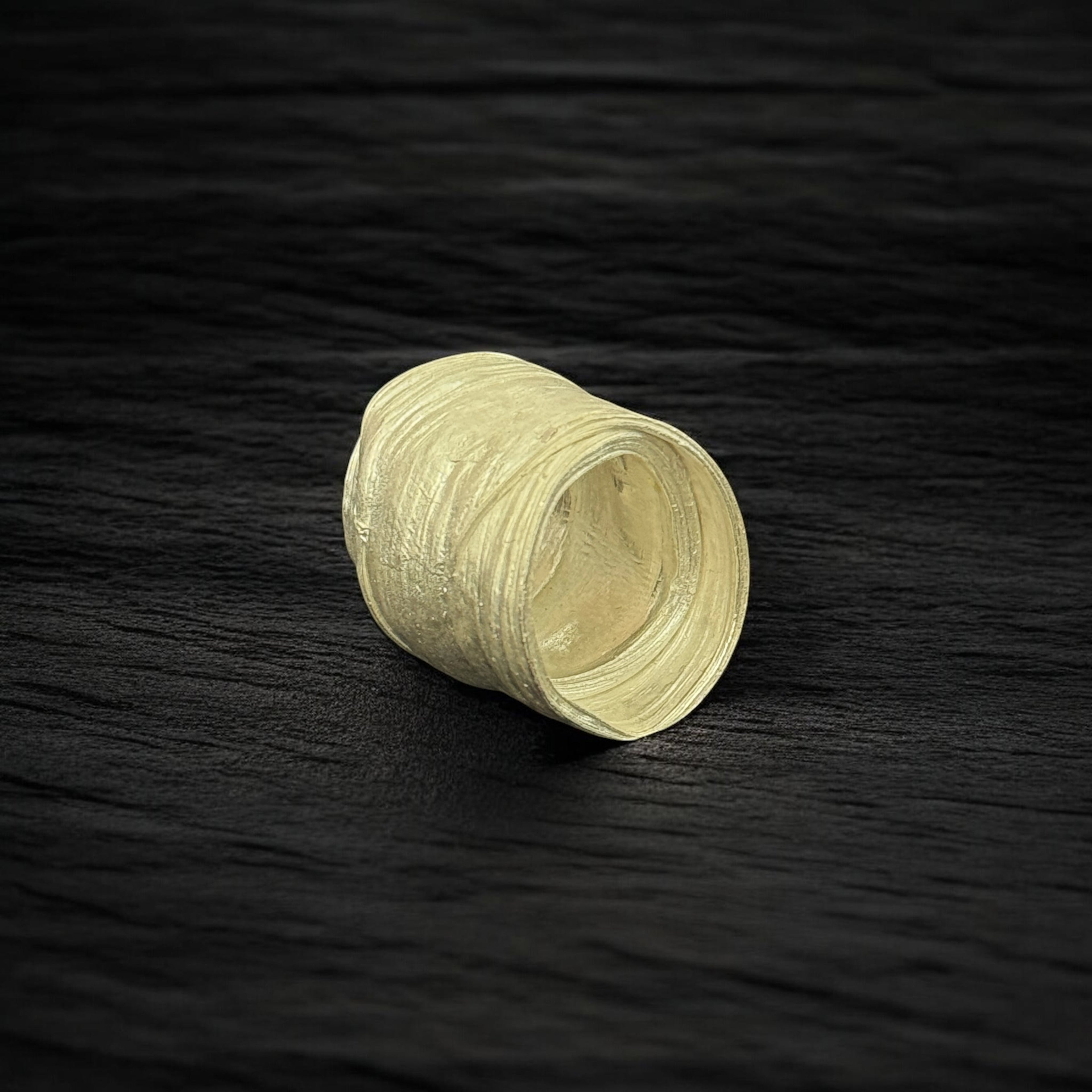 Anillo Aka