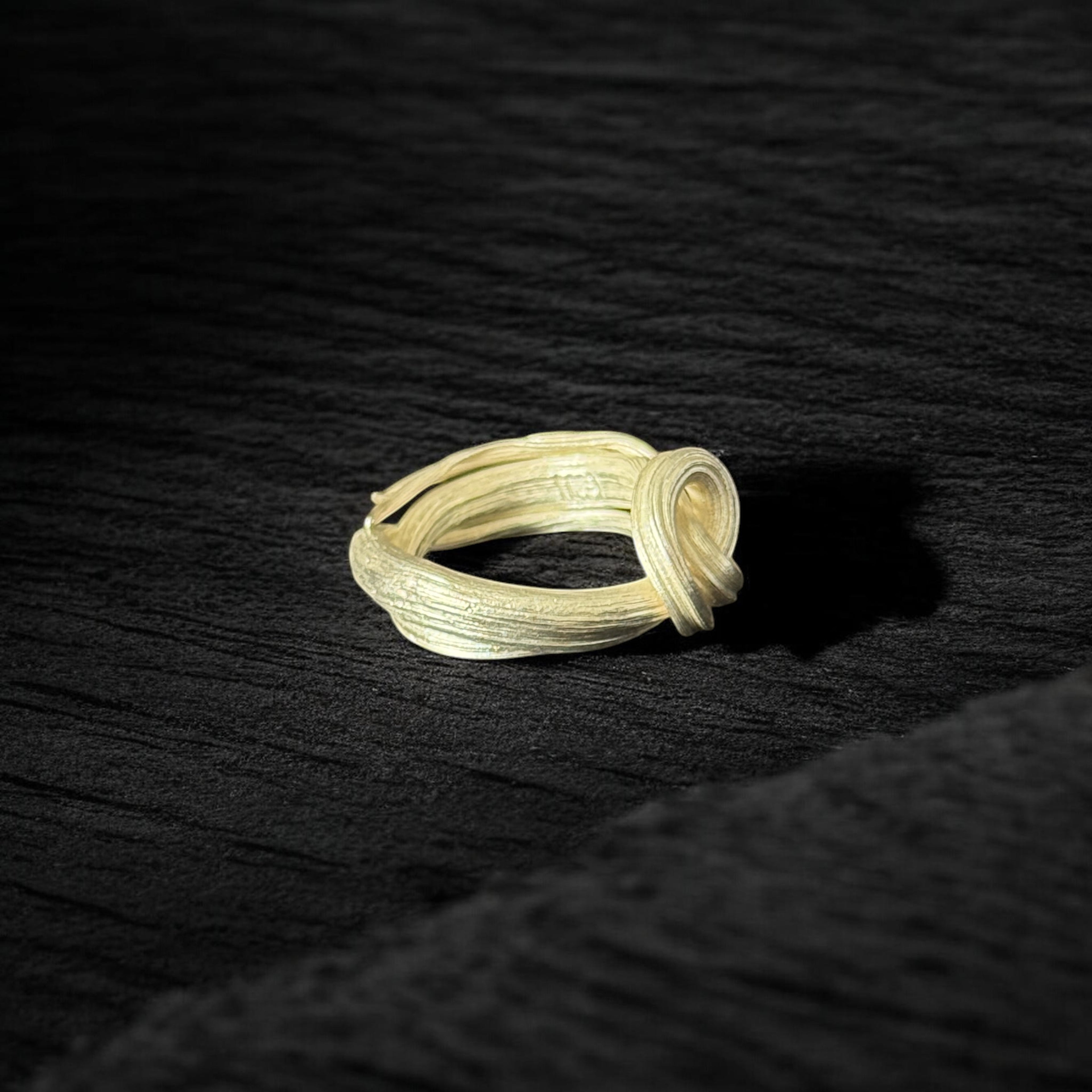 Anillo Izena