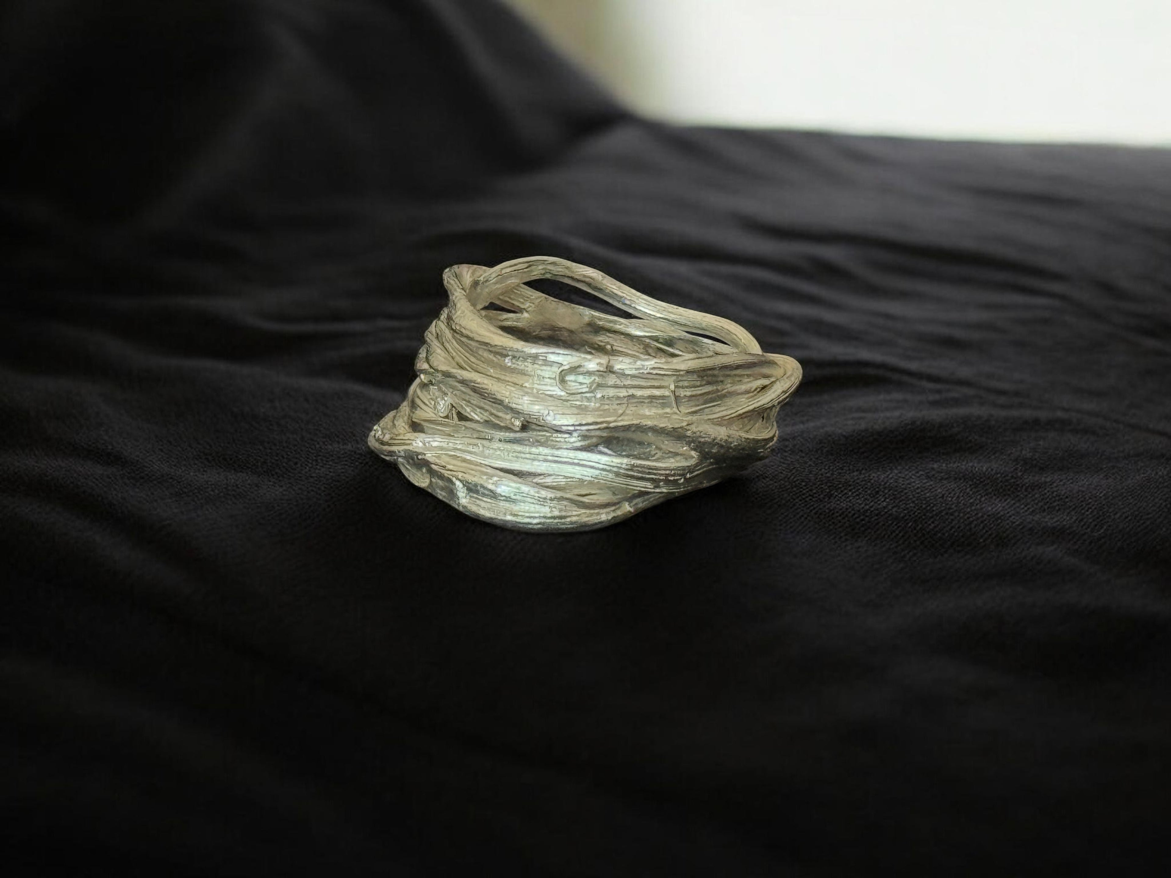 Anillo Amami