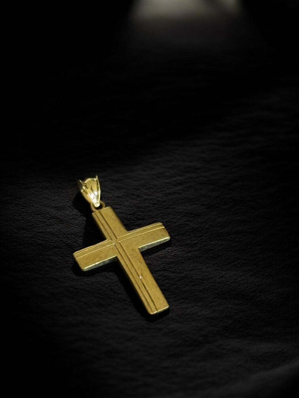 Cruz oro lineas