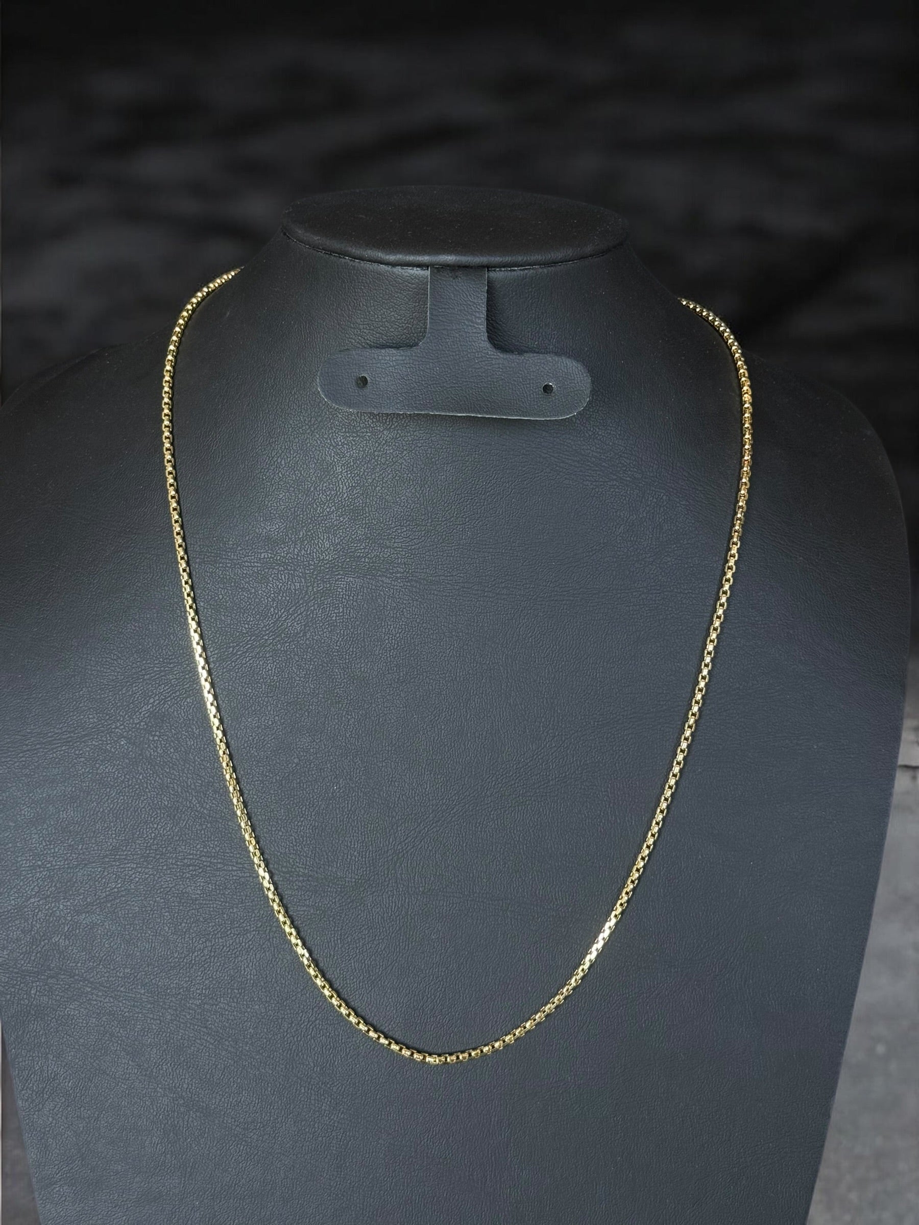 Cadena oro corte caja