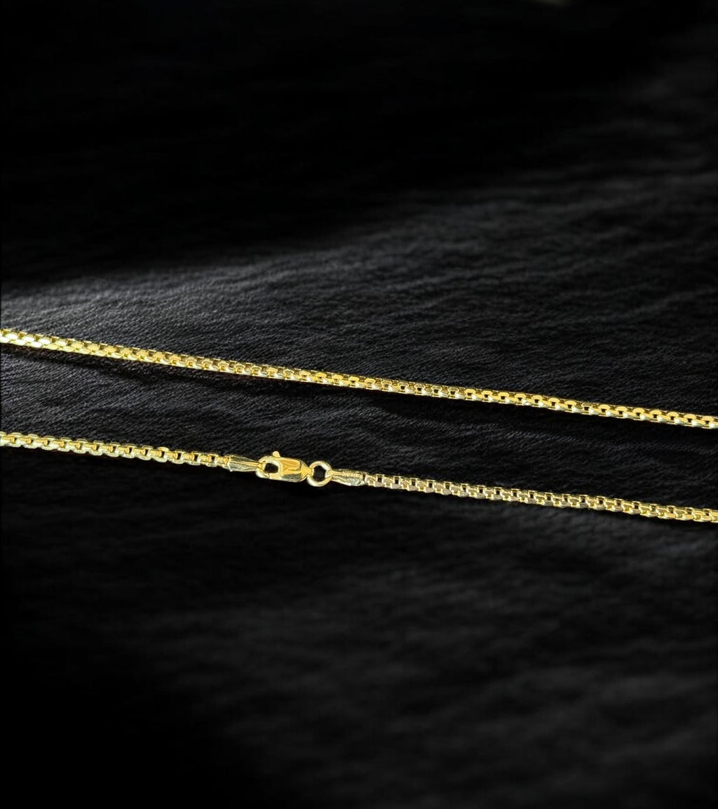 Cadena oro corte caja