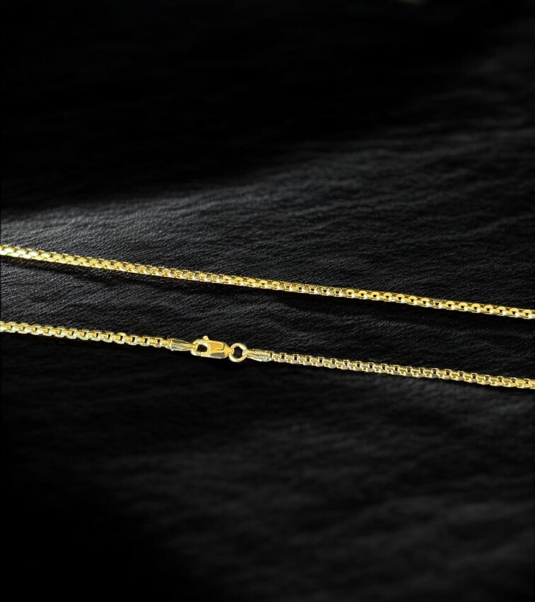 Cadena oro corte caja