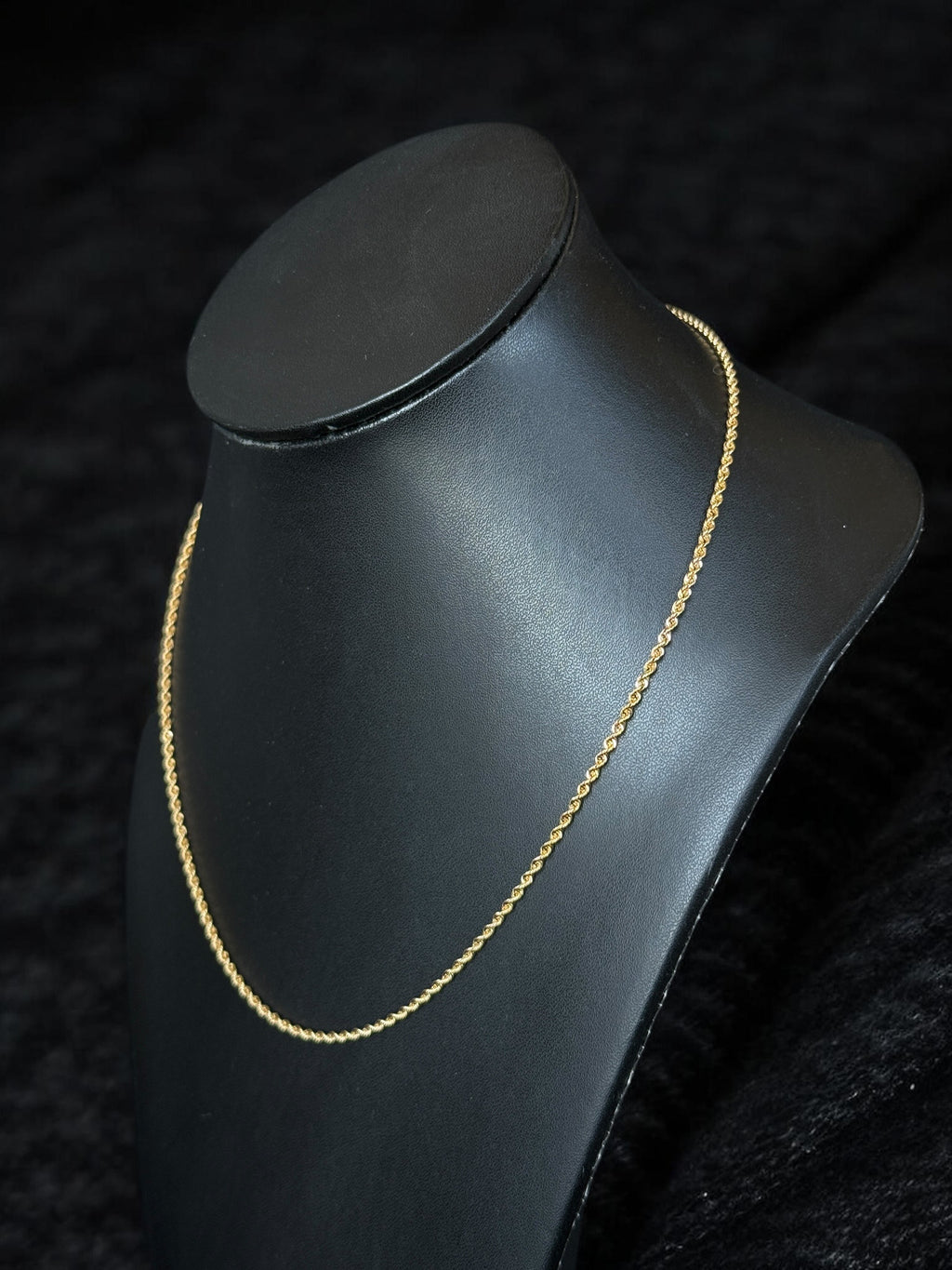Cadena oro torsal delgada 1