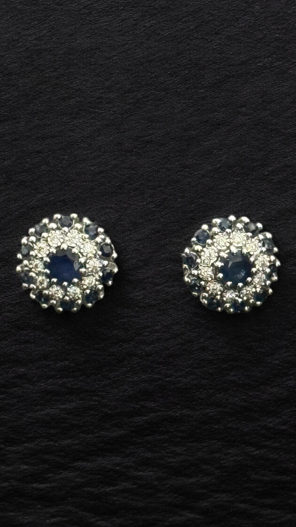Aretes oro diamantes y zafiros
