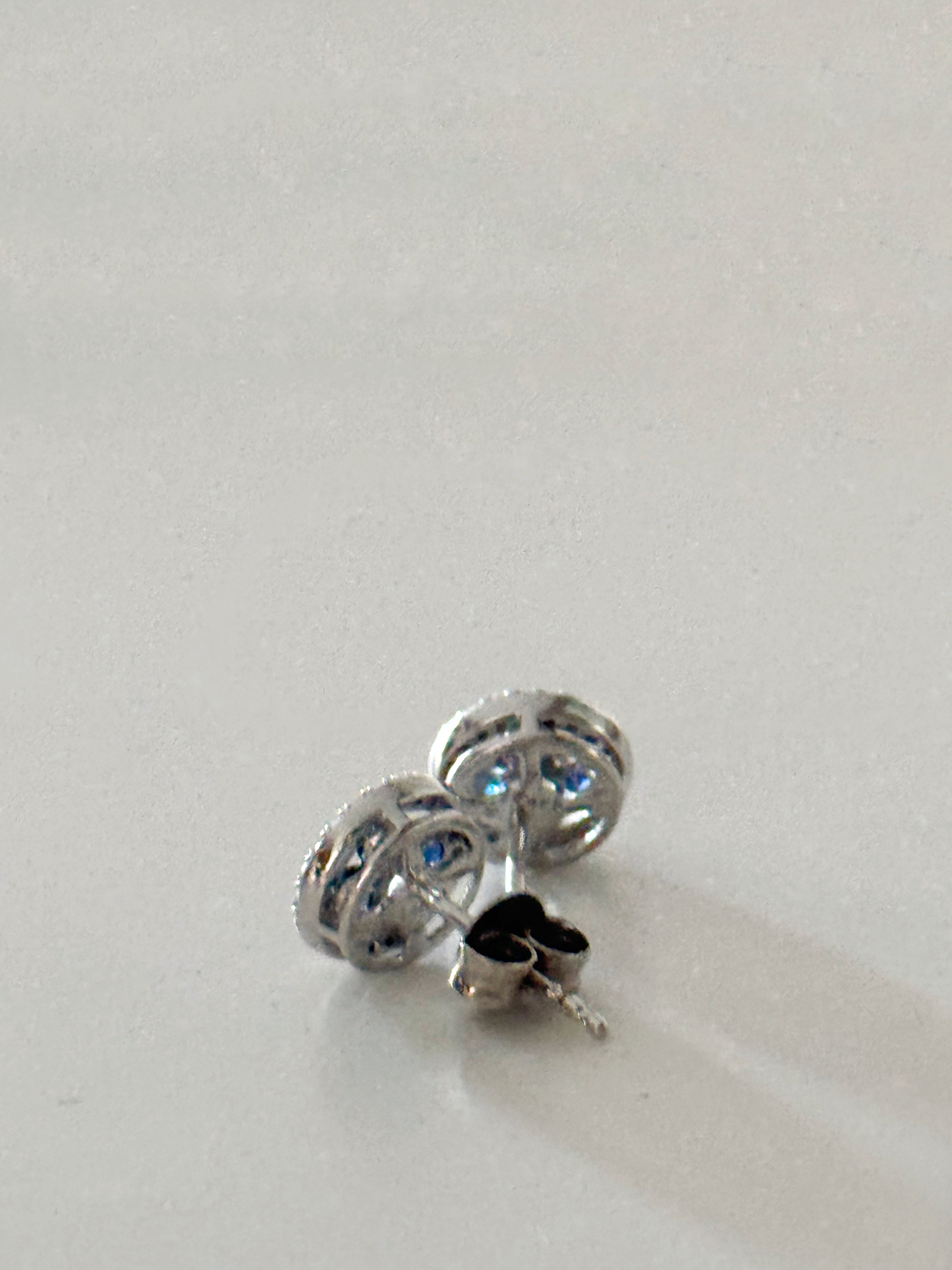 Aretes trébol zafiros y diamantes en oro