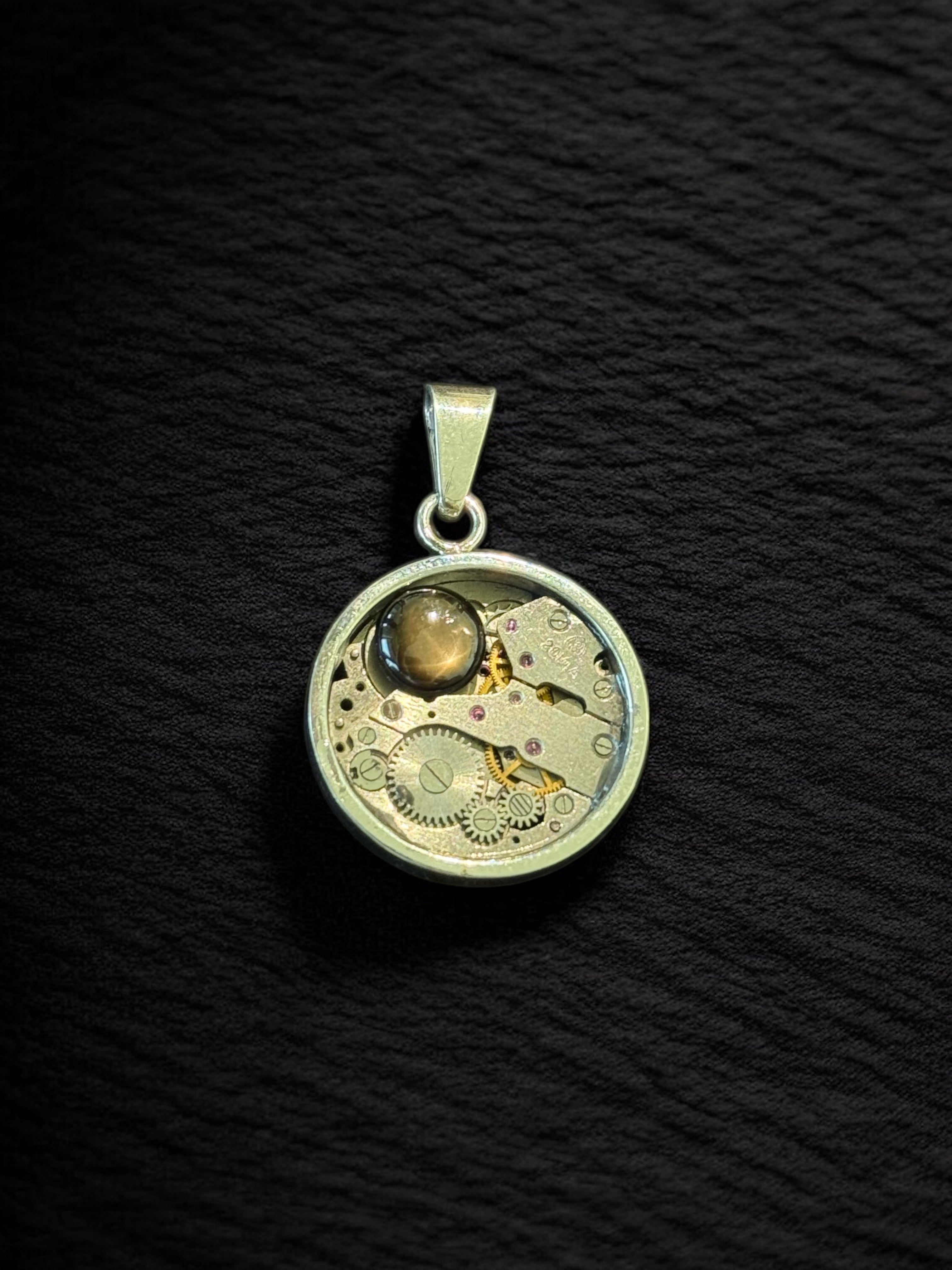 Dije reloj Zafiro Black Star 2