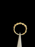 Anillo de oro trenzado