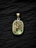 Dije reloj esmeralda cabujón redondo