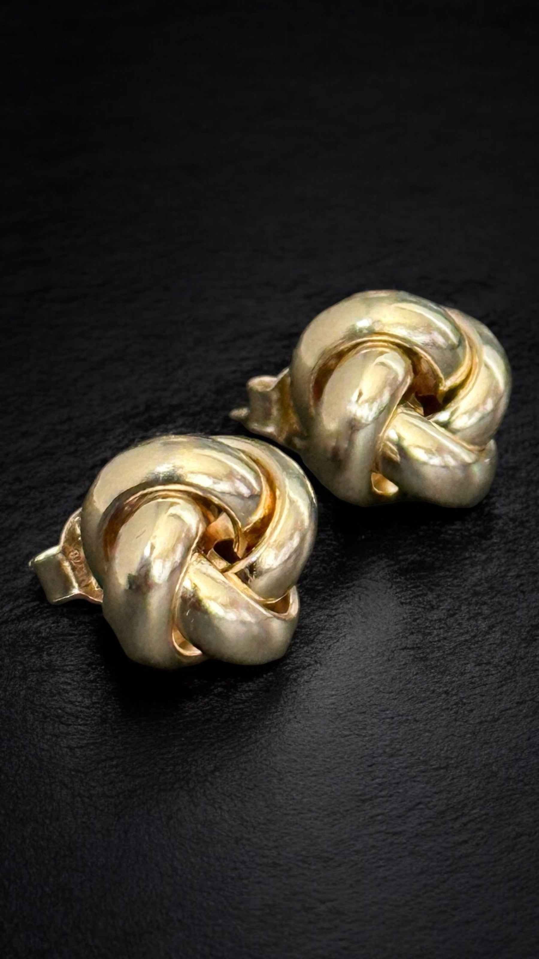 Arete nudo oro