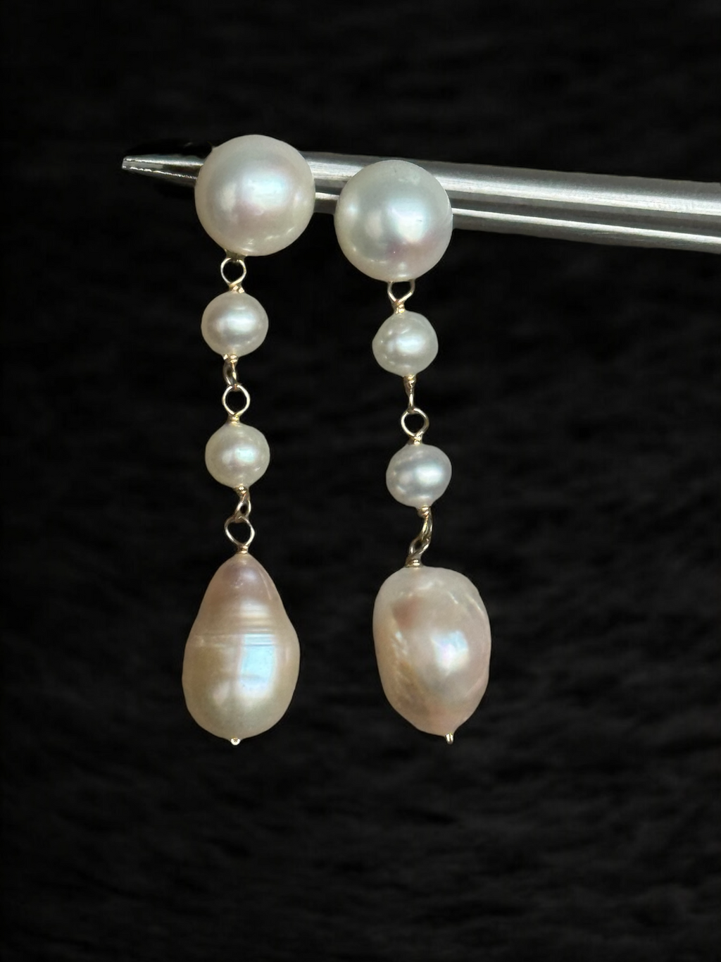 Aretes de oro con perlas