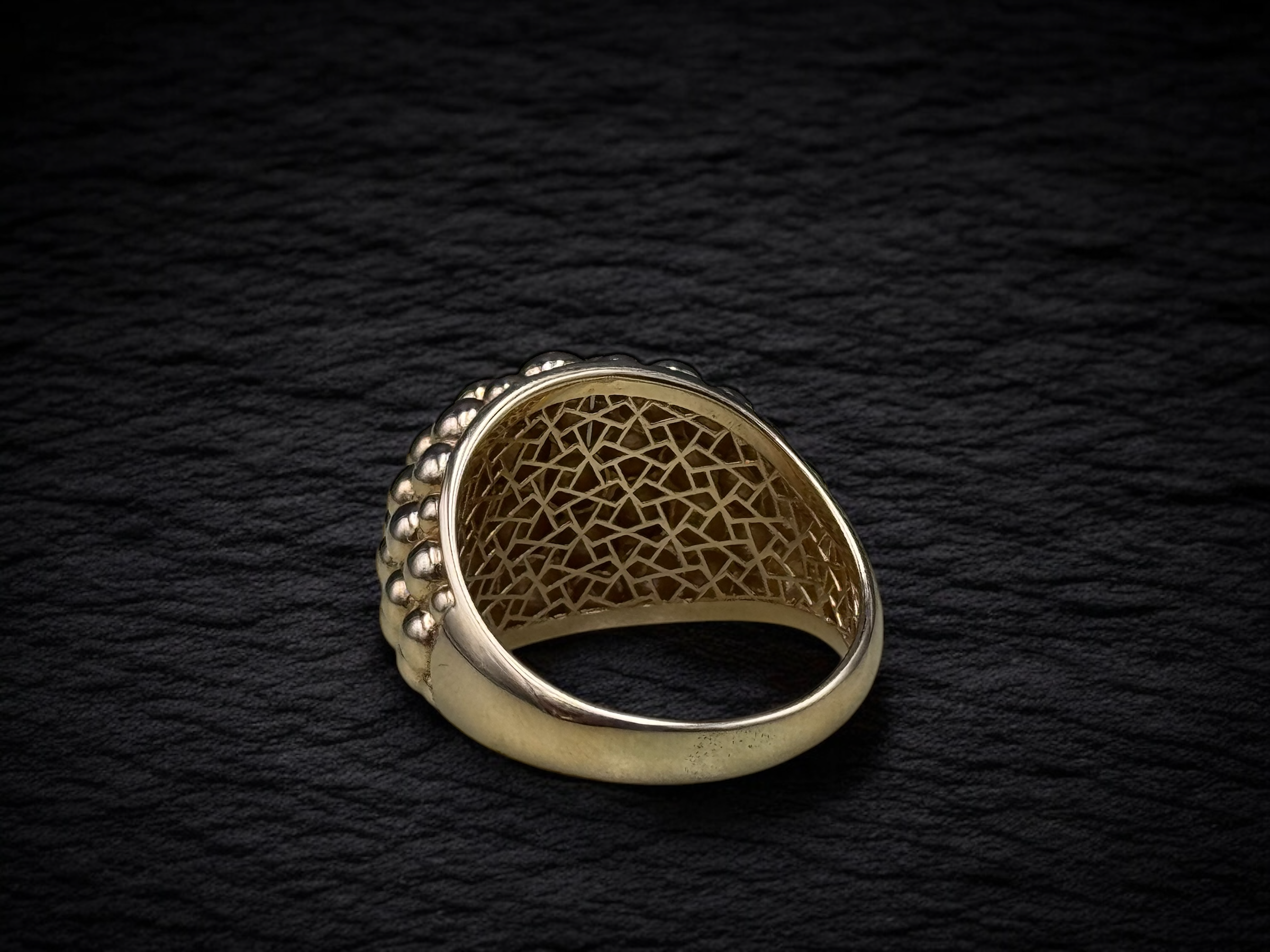 Anillo oro bolas