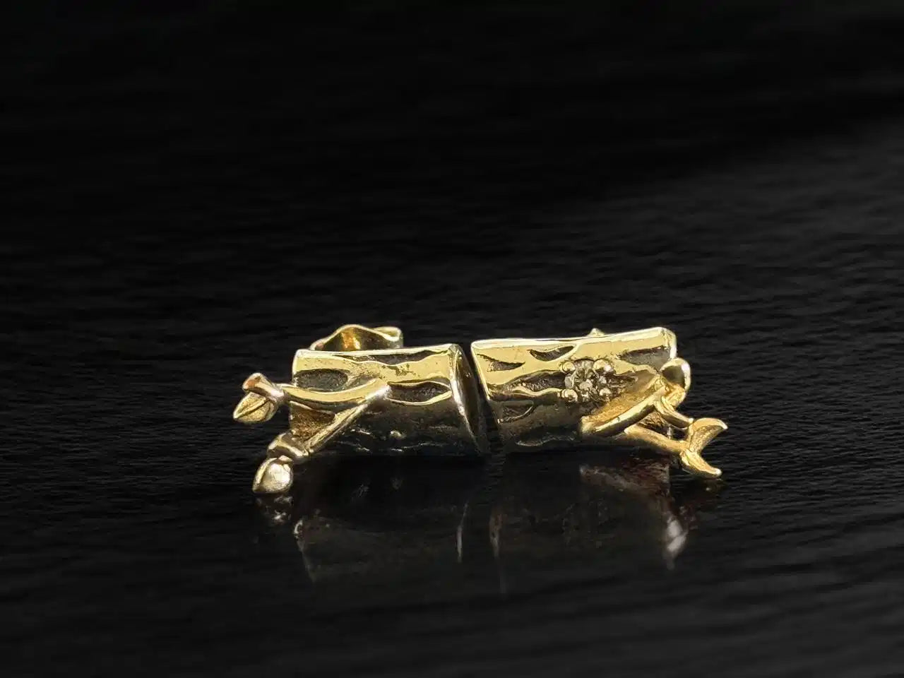 Aretes Memorias — Oro amarillo