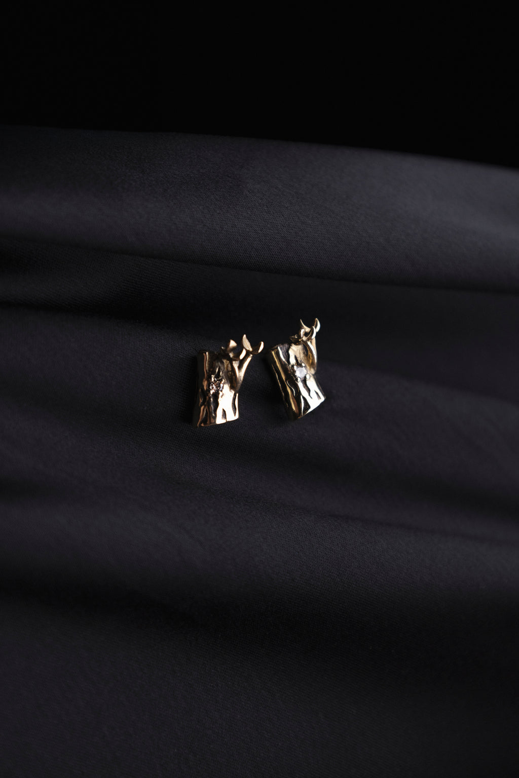 Aretes Memorias — Oro amarillo