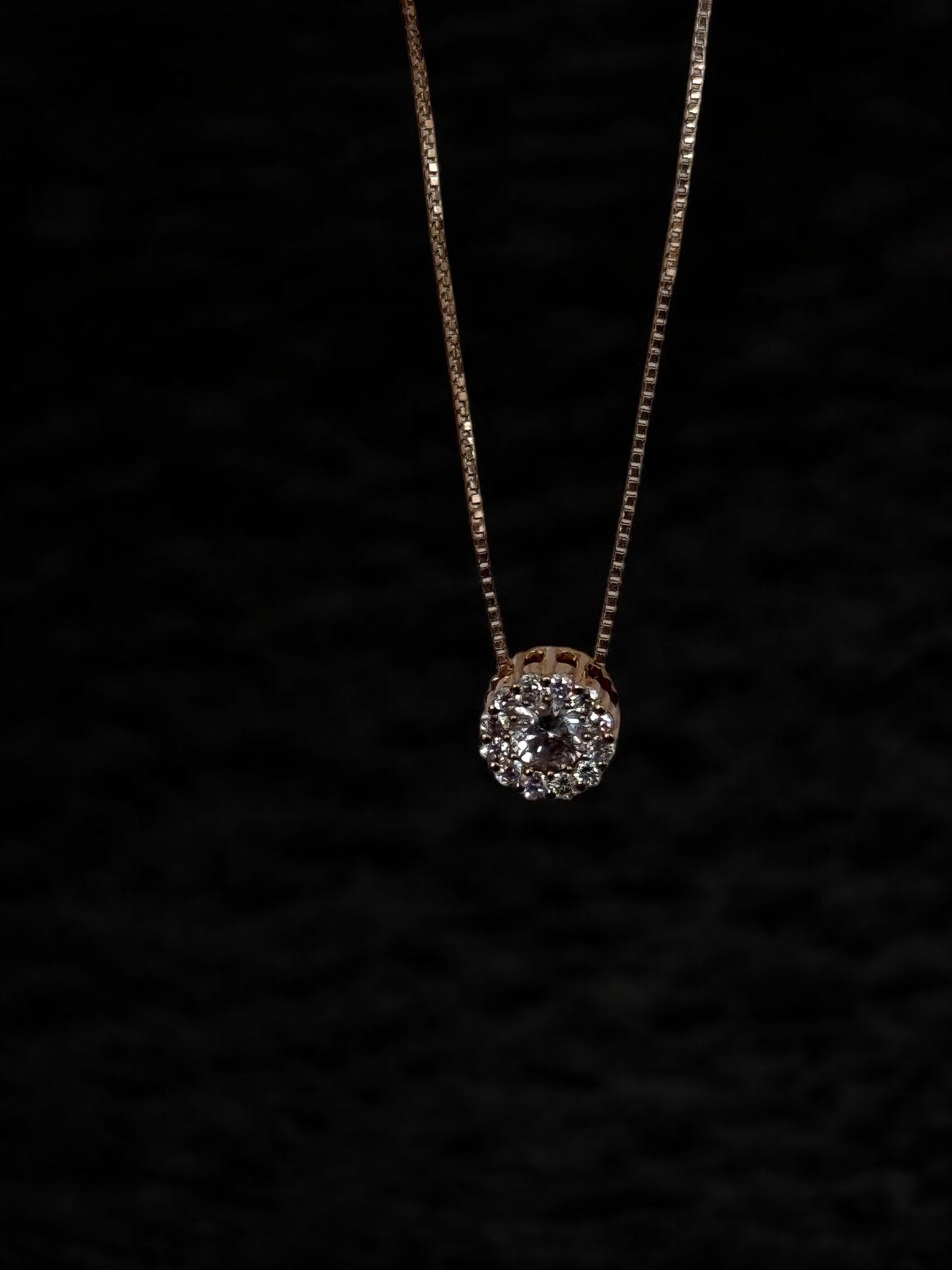 Collar oro rosa con diamantes certificados
