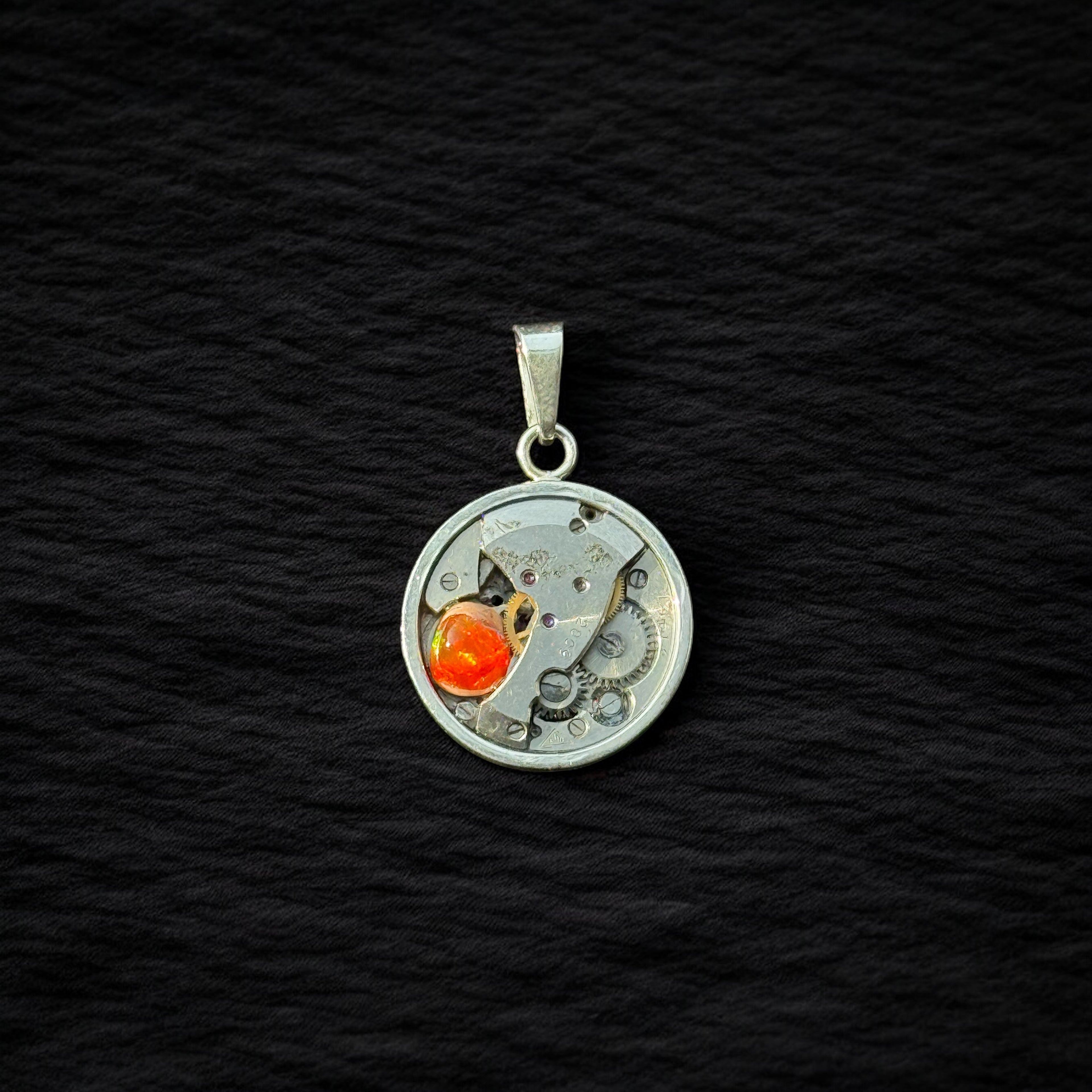 Dije reloj  Ópalo de magdalena .5