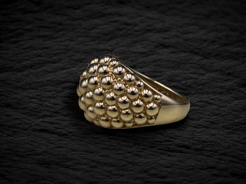 Anillo oro bolas