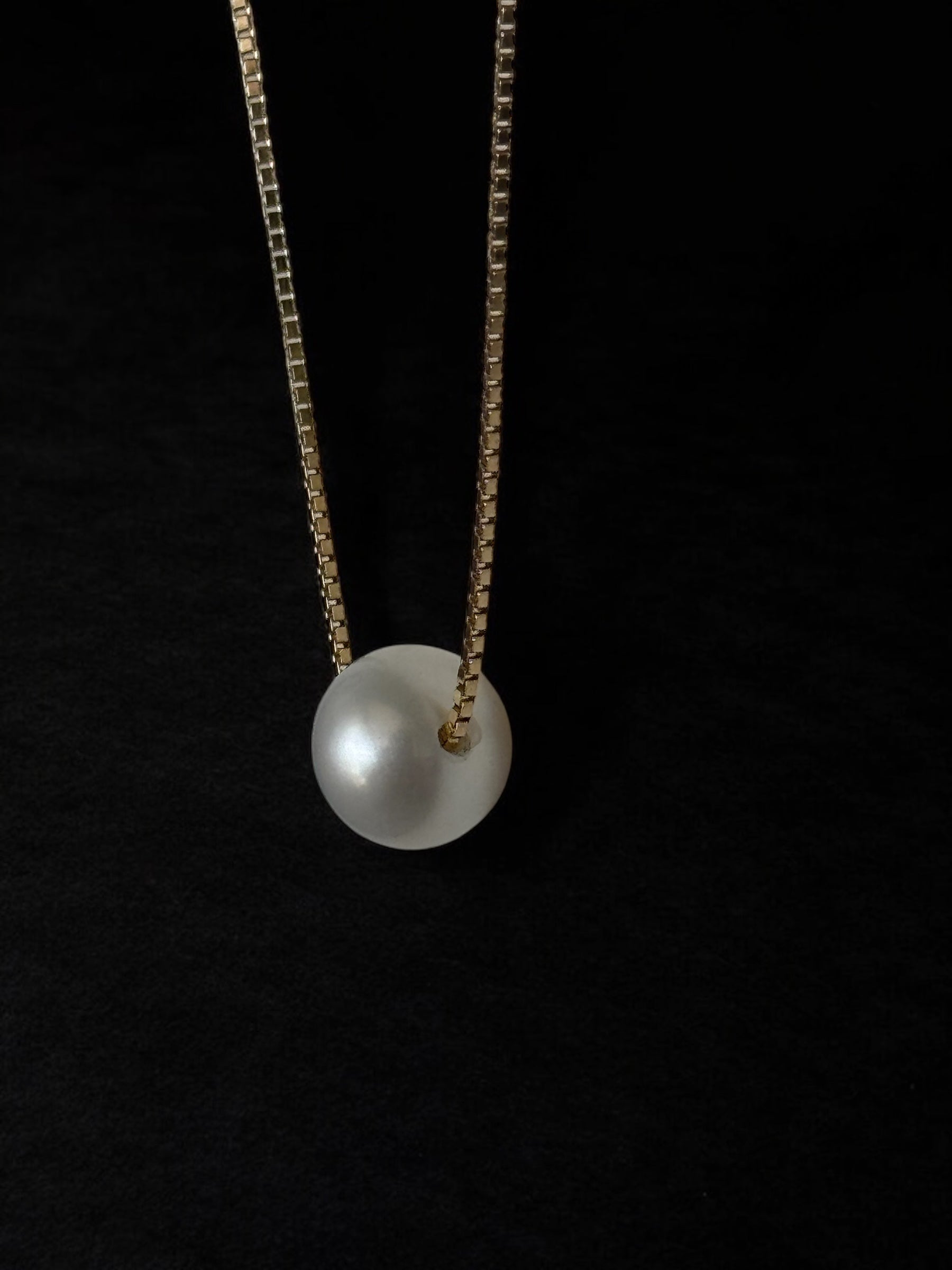 Collar con perla