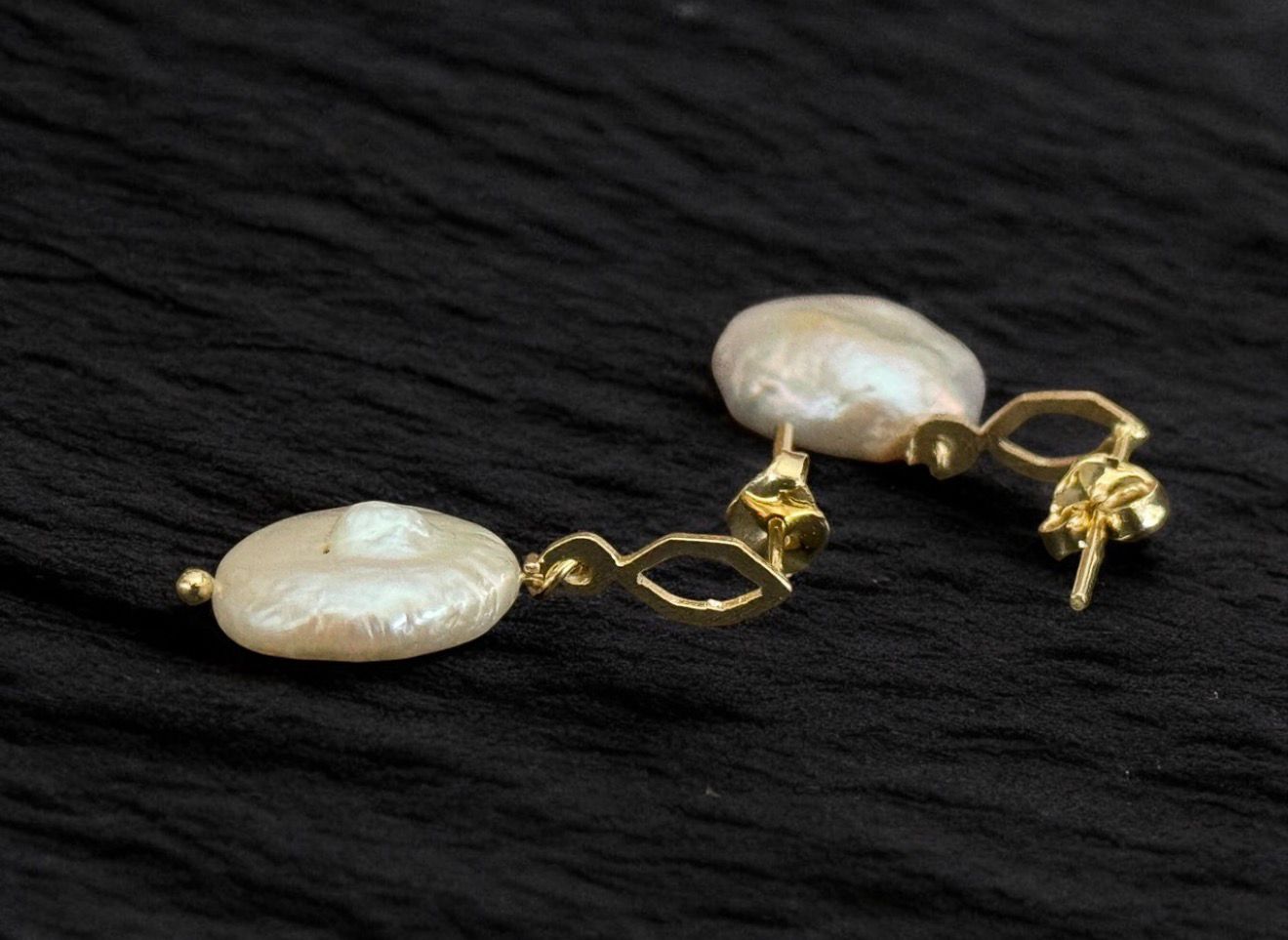 Aretes oro perla coin