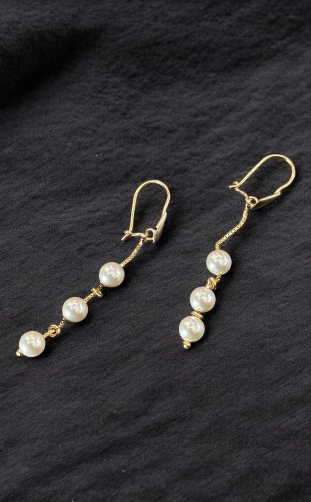 Aretes oro con 3 perlas