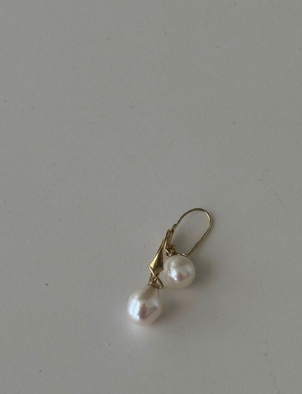 Aretes de perla en oro .1